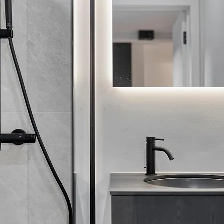 Modern In Hartje Sint-idesbald * Koksijde