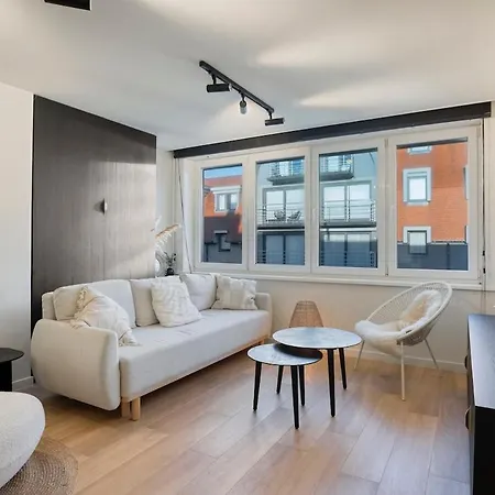 Modern In Hartje Sint-idesbald Apartment